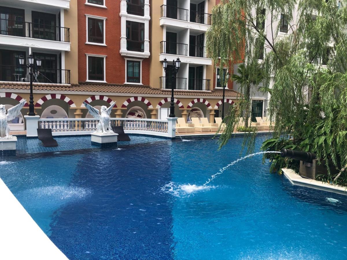 Espana Condo Resort Pattaya Evt Praia de Jomtien Exterior foto