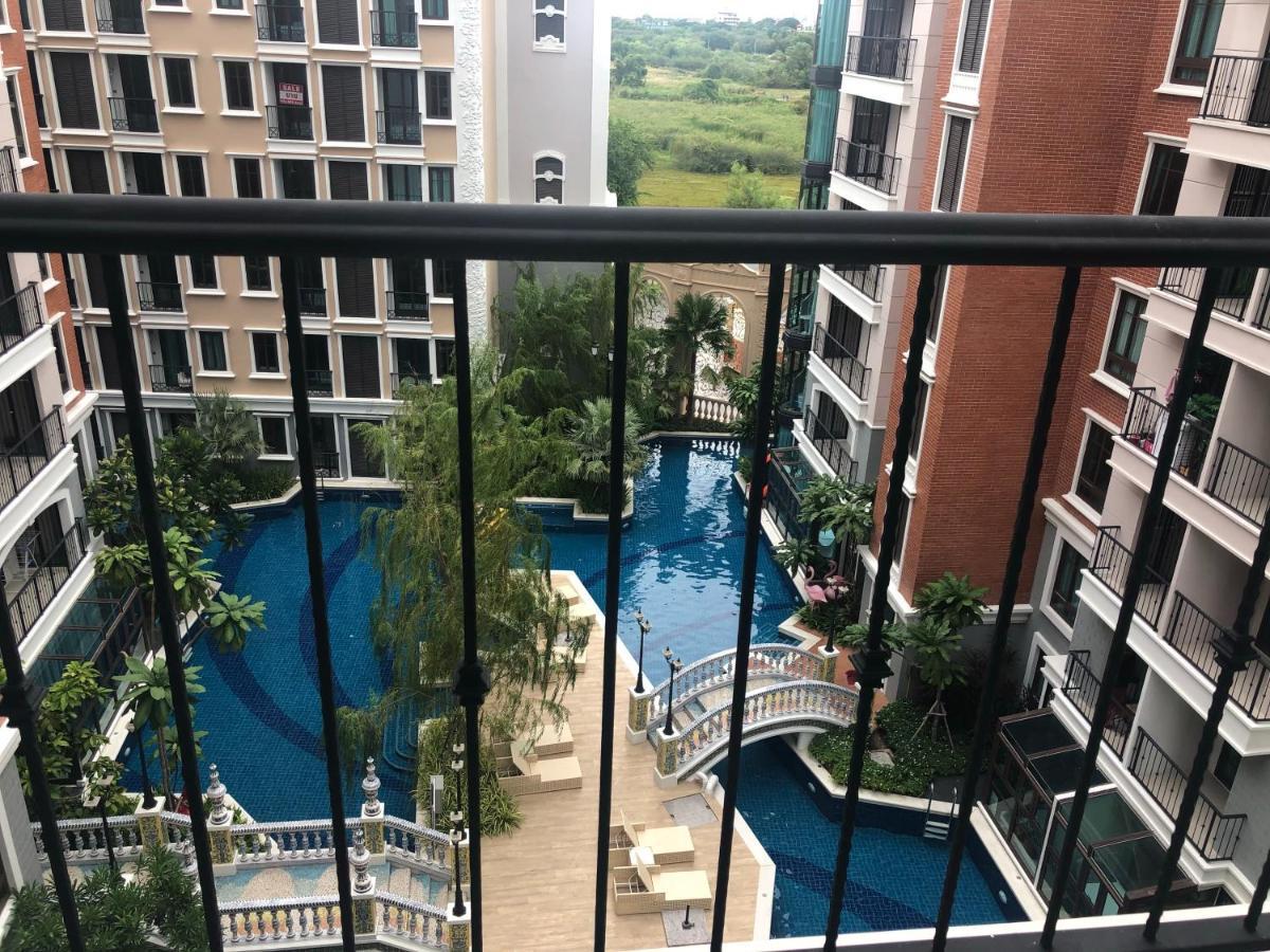 Espana Condo Resort Pattaya Evt Praia de Jomtien Exterior foto